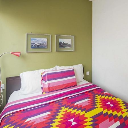 G4 Station Backpackers Hostel Сингапур Екстериор снимка