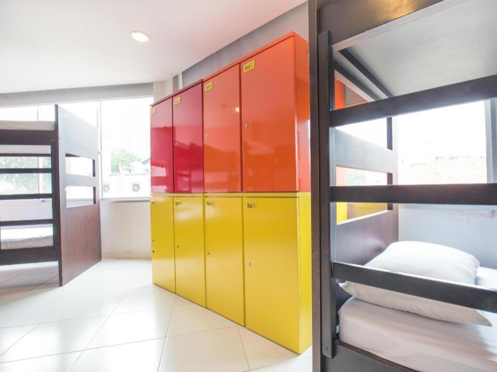 G4 Station Backpackers Hostel Сингапур Екстериор снимка