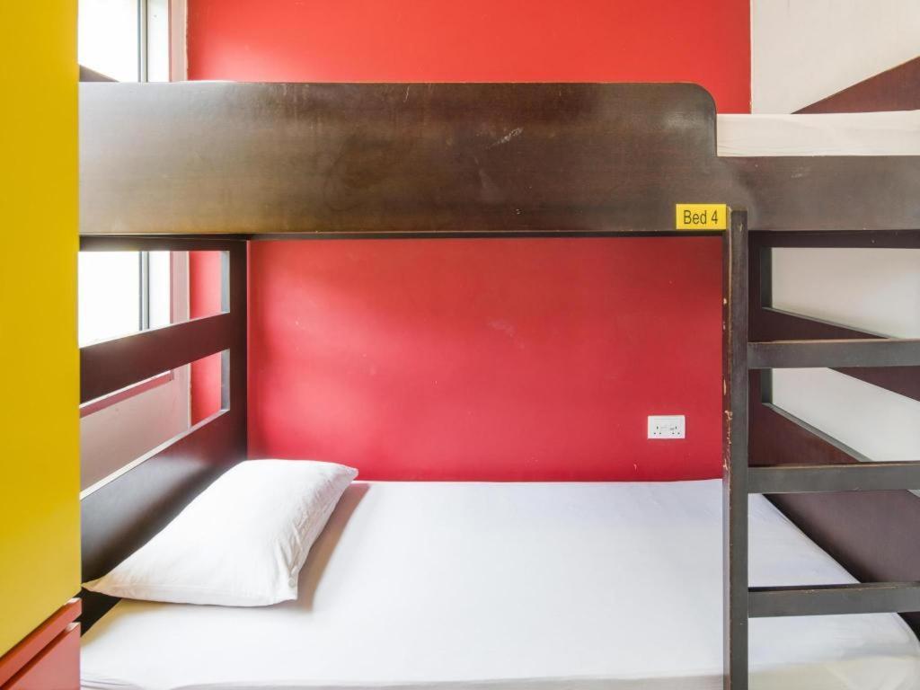 G4 Station Backpackers Hostel Сингапур Екстериор снимка